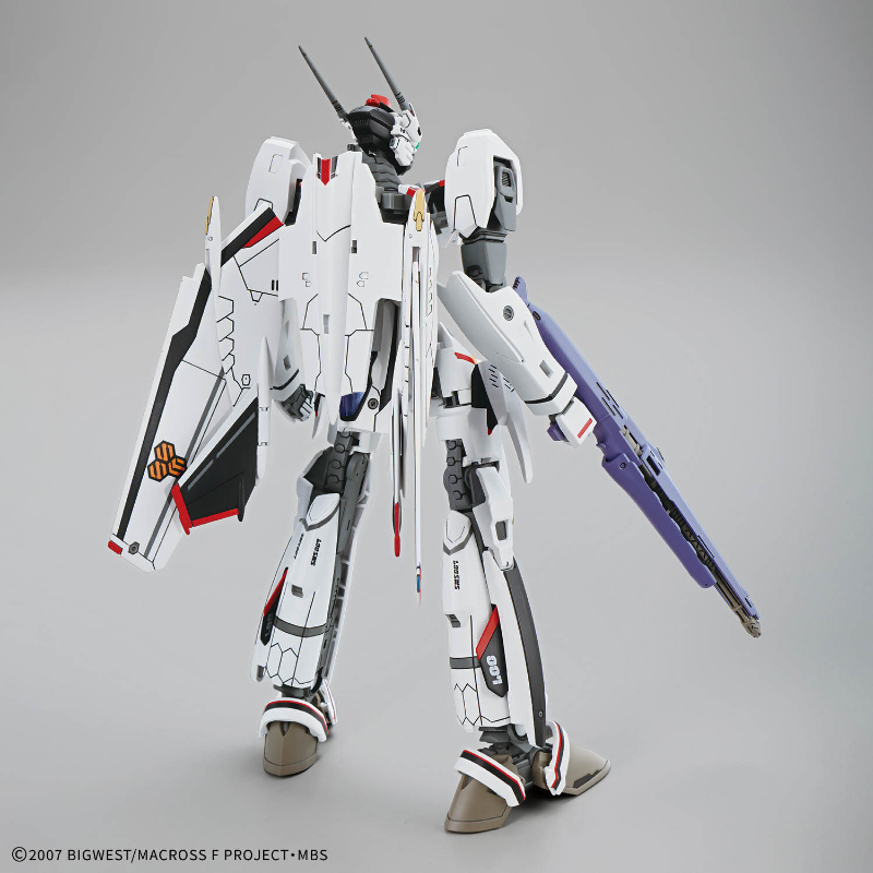 Bandai Original HG 1/100 Macro - огляд і ціна Model Kit Valkyrie