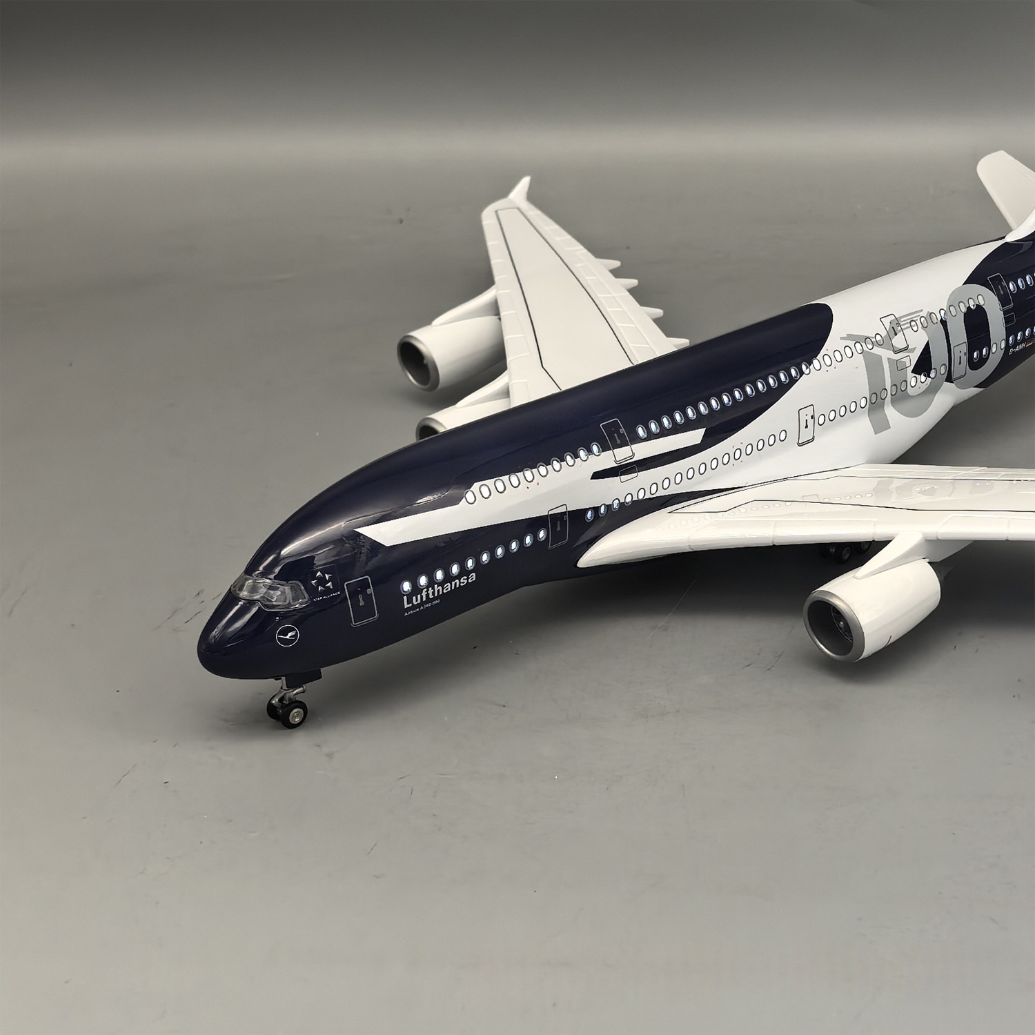 New 45cm Lufthansa A380 100 Ye - огляд і ціна Model Kit Airplane