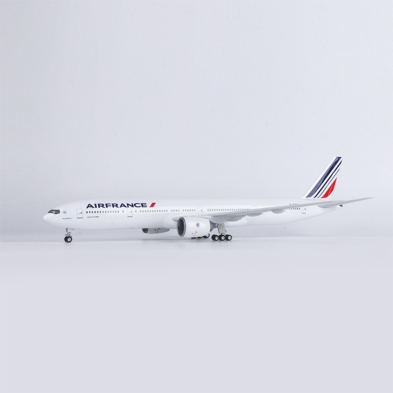 1/150 Large Scale Plane 47cm F - огляд і ціна Model Kit Airplane