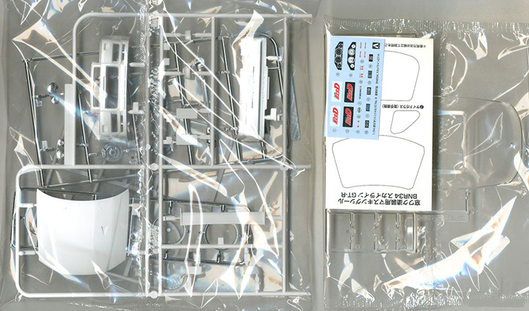 Aoshima 05733 1/24 Initial D S - огляд і ціна Model Kit R34