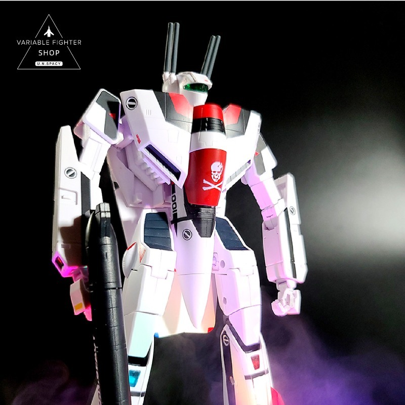 Macross VF-1S Ichijyo's Valkyr - огляд і ціна Model Kit Valkyrie